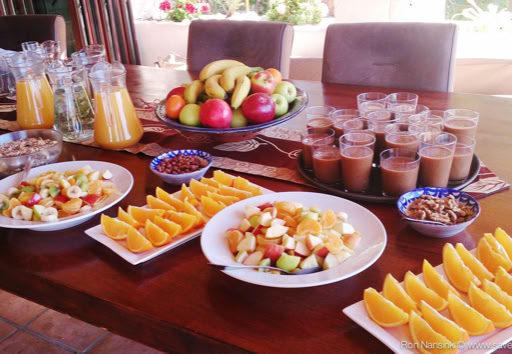 TheFeel foodies by Nadja Kotrchova breakfast and smoothies