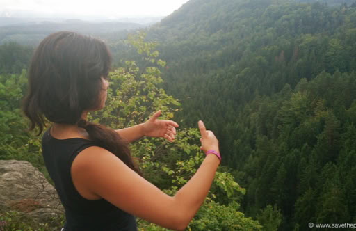 Taikiken Ritsuzen, Liliane adjusting her natural space.jpeg